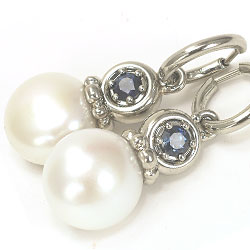 Tourbillon Hoop Earrings in 19k white gold with sapphires and large button pearls - by Martinus
