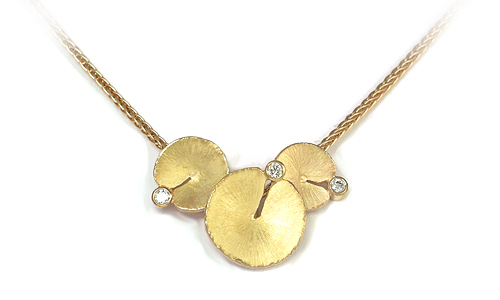 Gently textured gold pendant with diamonds - Fine Jewelry Handmade by Martinus