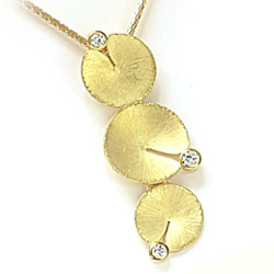 Lily's Friends necklace and pendant in 18k yellow gold handmade Martinus