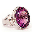 Majestic Purple - gemstone ring with amethyst in white gold handmade Martinus