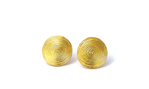 Maya Twirl matted spiral studs earrings in yellow gold