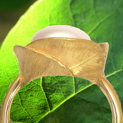 Leaf Ring @ Nature Jewelry by Martinus